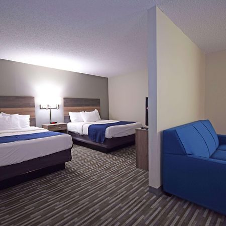 Days Inn & Suites By Wyndham Wisconsin Dells Exteriör bild