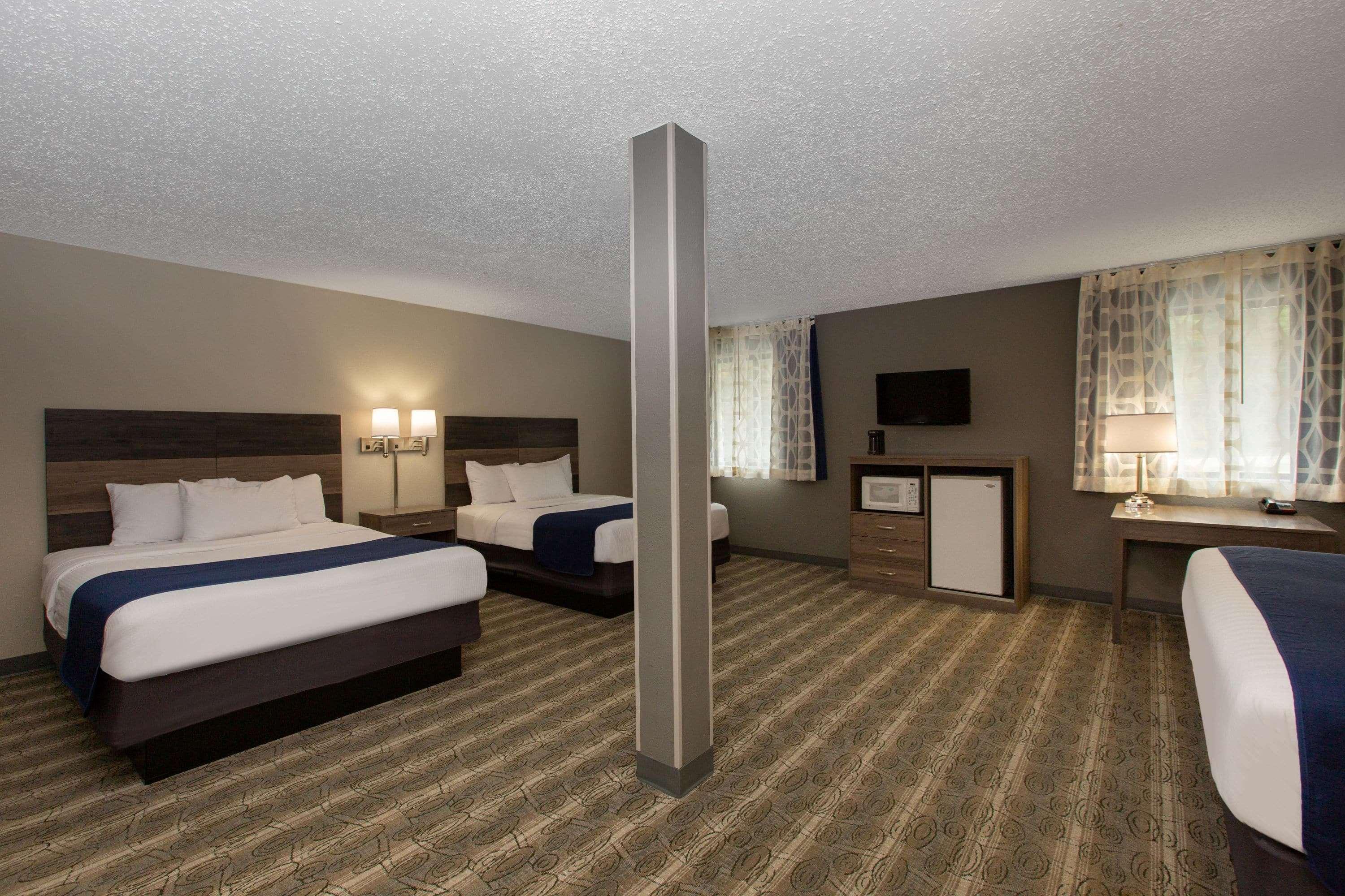 Days Inn & Suites By Wyndham Wisconsin Dells Exteriör bild