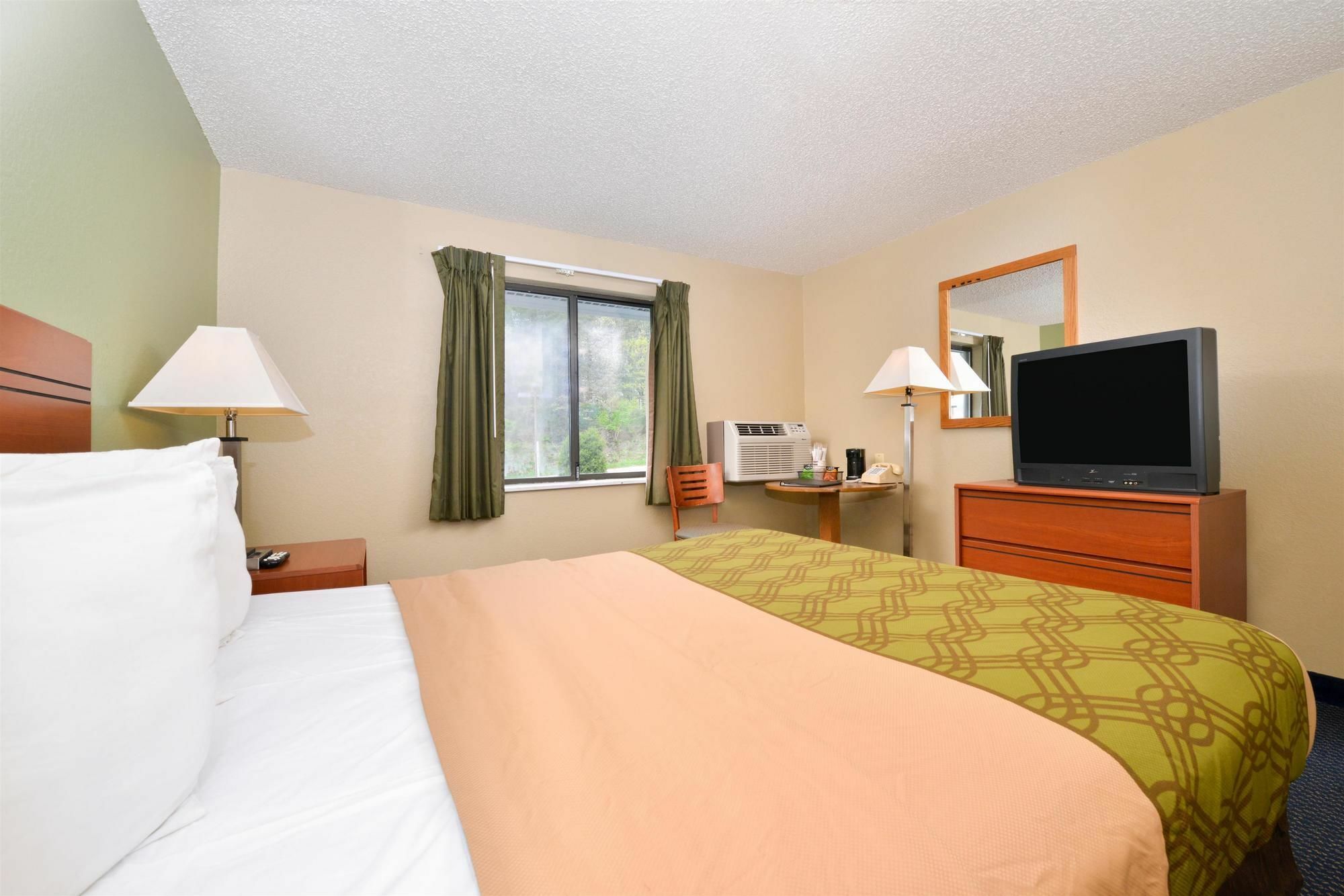 Days Inn & Suites By Wyndham Wisconsin Dells Exteriör bild