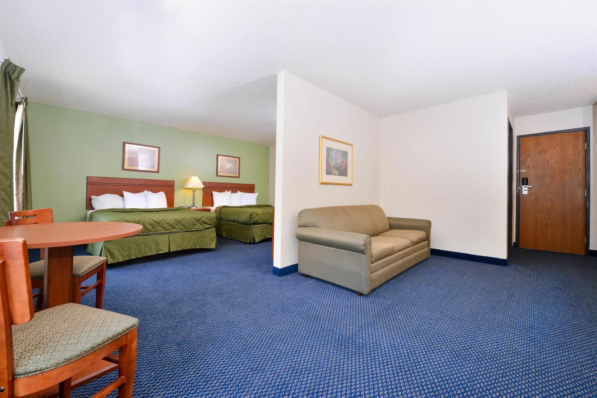 Days Inn & Suites By Wyndham Wisconsin Dells Exteriör bild